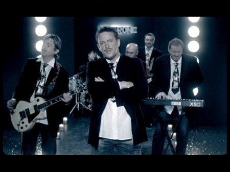 clip-14